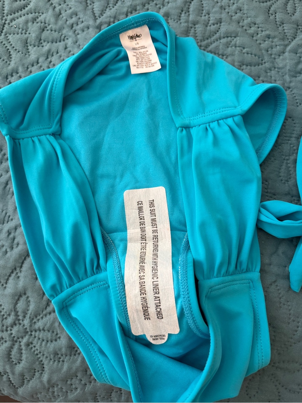 NEVER WORN!! Turquoise Bikini - Knot Halter Top & Bottoms - Picture 3 of 3